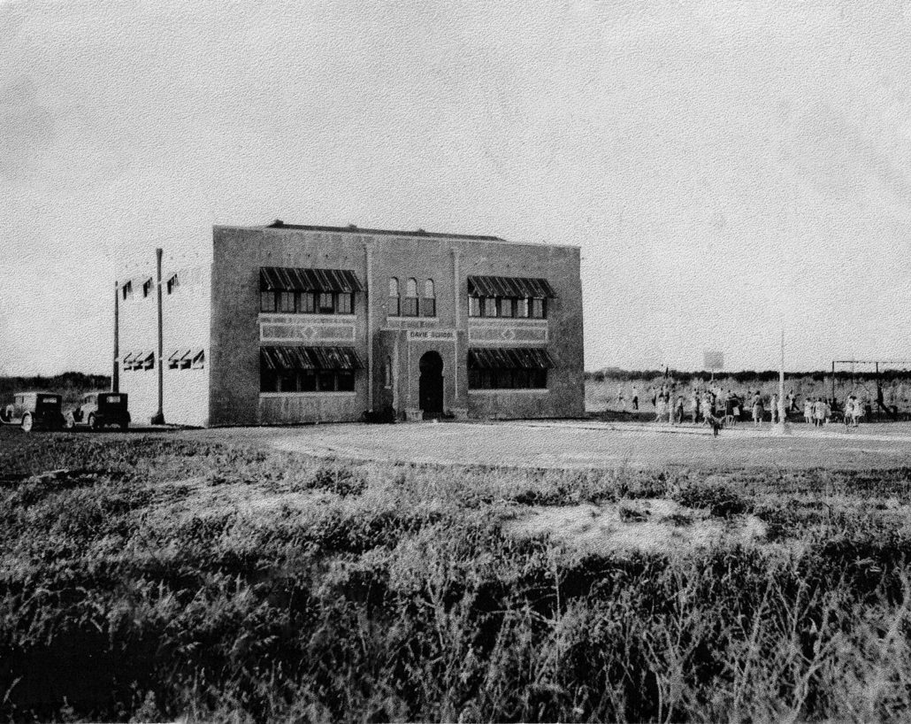 Davie-School-02-1030×818